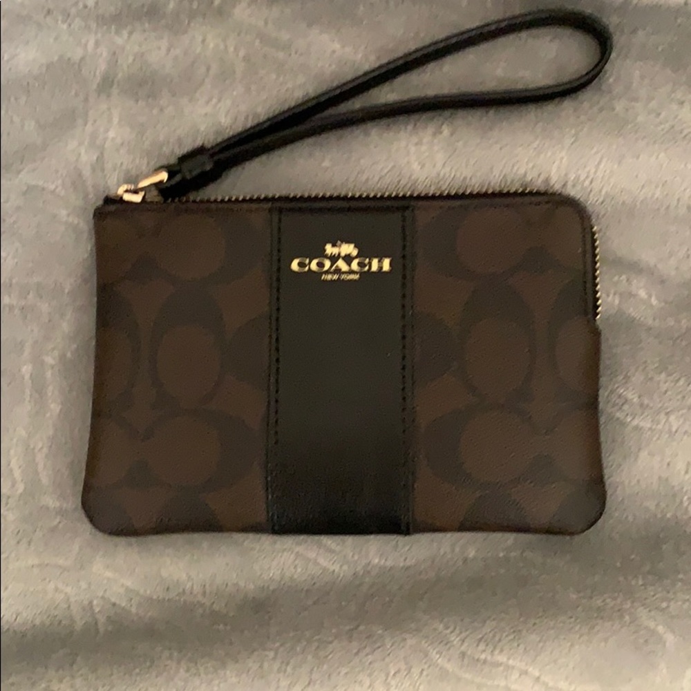 Wristlet